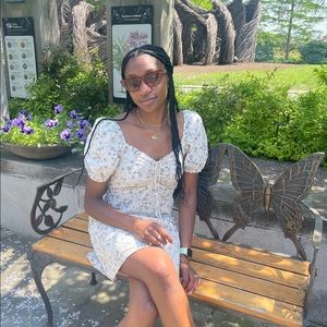 Meet your Posher, Anisa